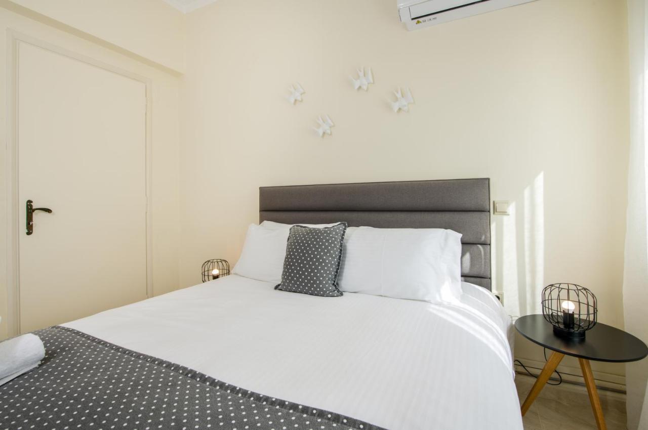 Center Manolia Dream 3 Bedroom Apartment 100M Away From The Beach Chania  Bagian luar foto