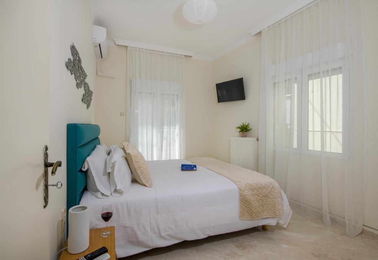 Center Manolia Dream 3 Bedroom Apartment 100M Away From The Beach Chania  Bagian luar foto